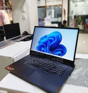 New Laptop Lenovo Legion 5 8GB AMD Ryzen 5 SSD 256GB