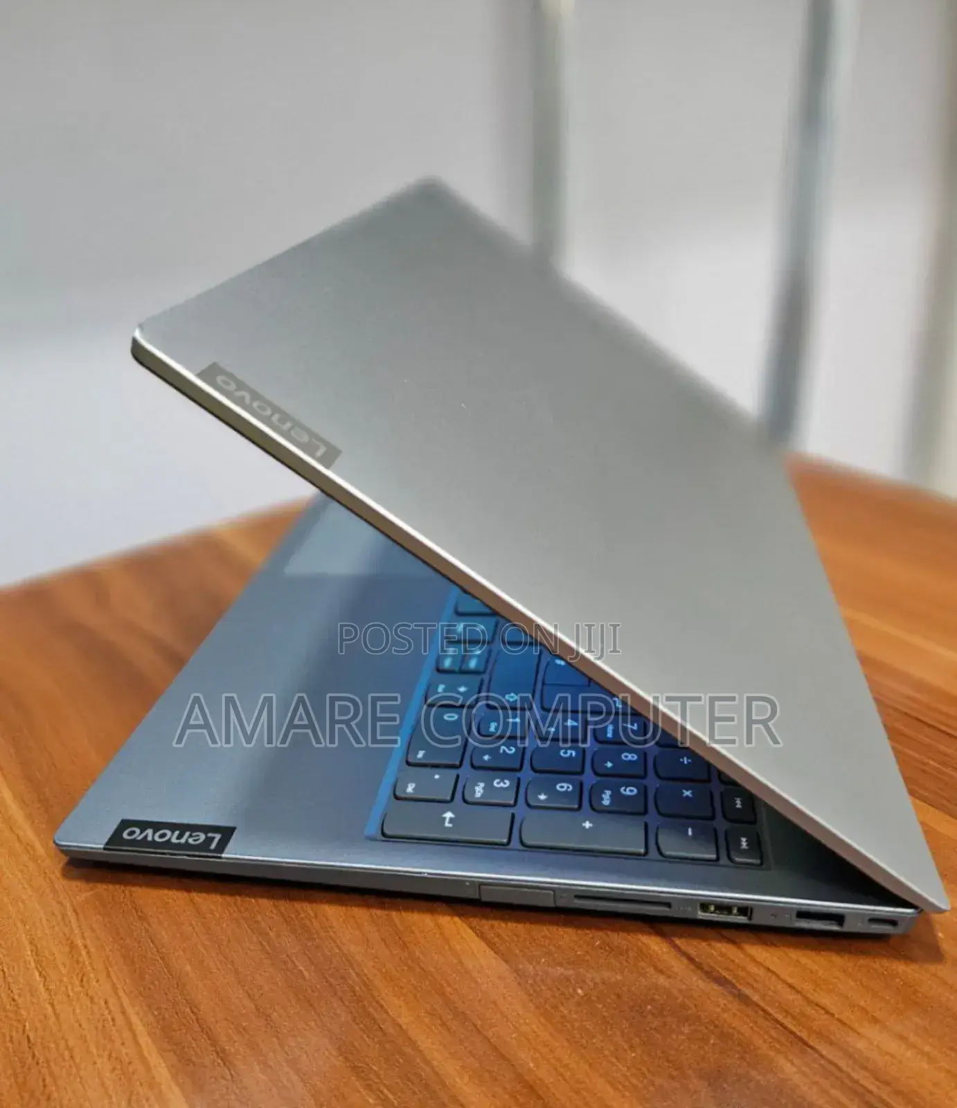 New Laptop Lenovo ThinkBook 15 8GB Intel Core I5 SSD 256GB