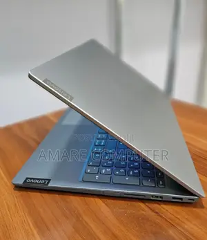 New Laptop Lenovo ThinkBook 15 8GB Intel Core I5 SSD 256GB