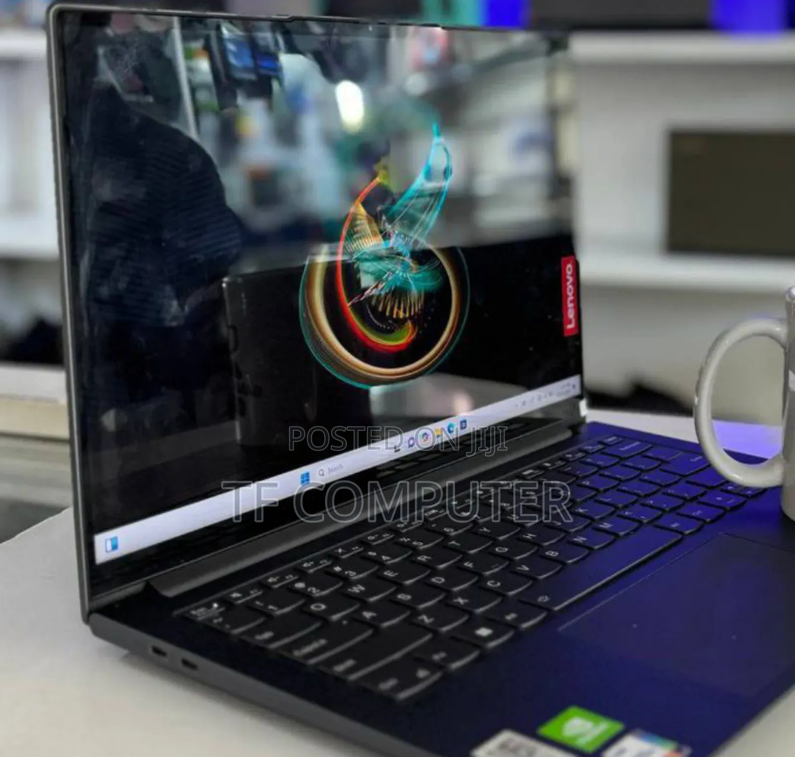 New Laptop Lenovo Lrgion 7i 16GB Intel Core I5 SSD 512GB