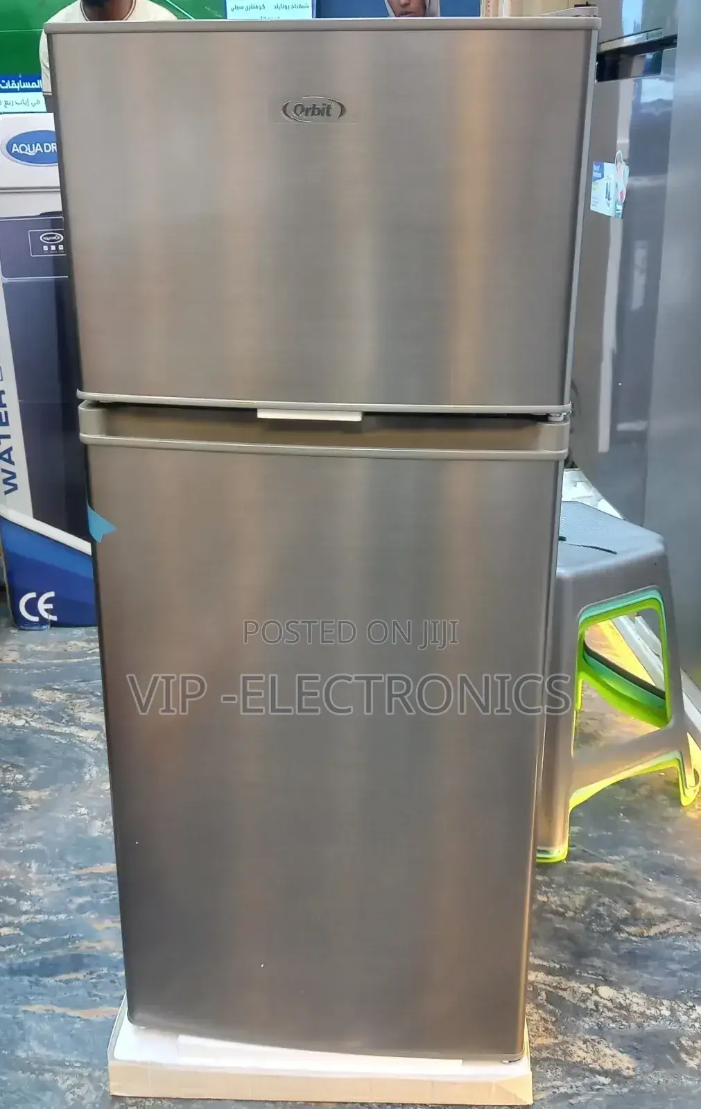 Orbit Refrigerator 210