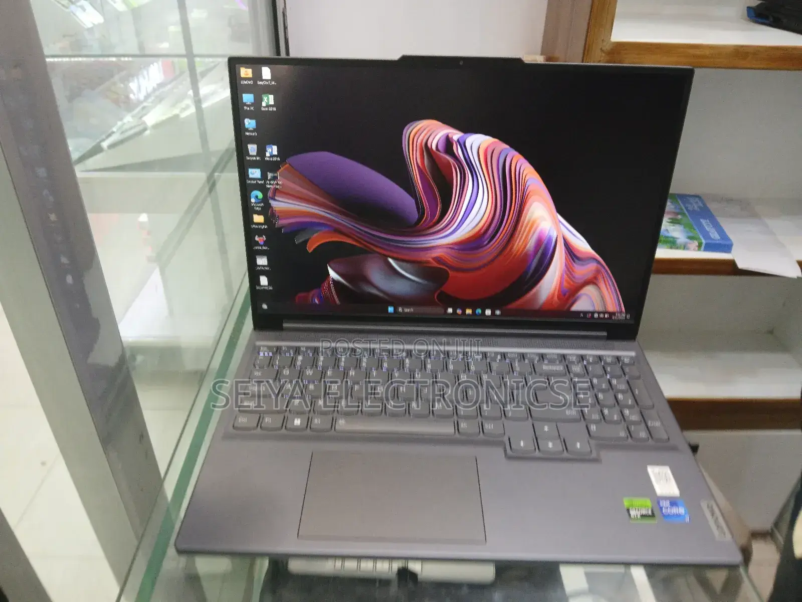 New Laptop Lenovo Legion 5 16GB Intel Core I7 SSD 1T