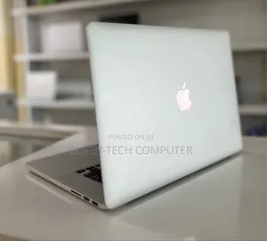 New Laptop Apple MacBook Pro 2015 16GB Intel Core I7 SSD 256GB