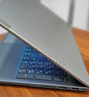 New Laptop Lenovo ThinkBook 15 8GB Intel Core I5 SSD 256GB