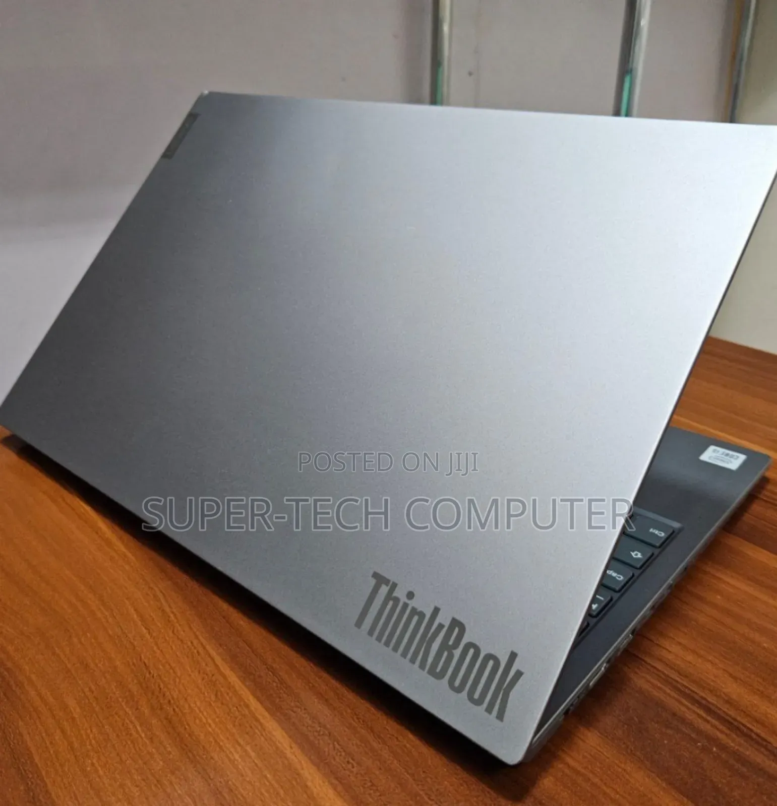 New Laptop Lenovo ThinkBook 15 8GB Intel Core I5 SSD 256GB