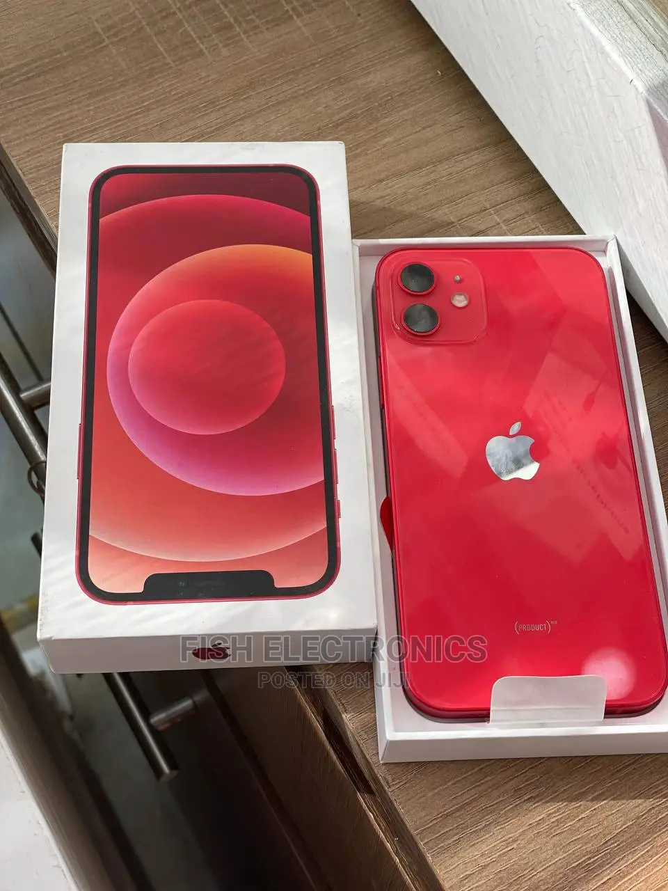 New Apple iPhone 12 64 GB Red