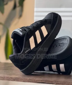 Original Adidas Sneakers High Quality