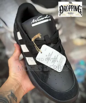 Original Adidas Sneakers High Quality