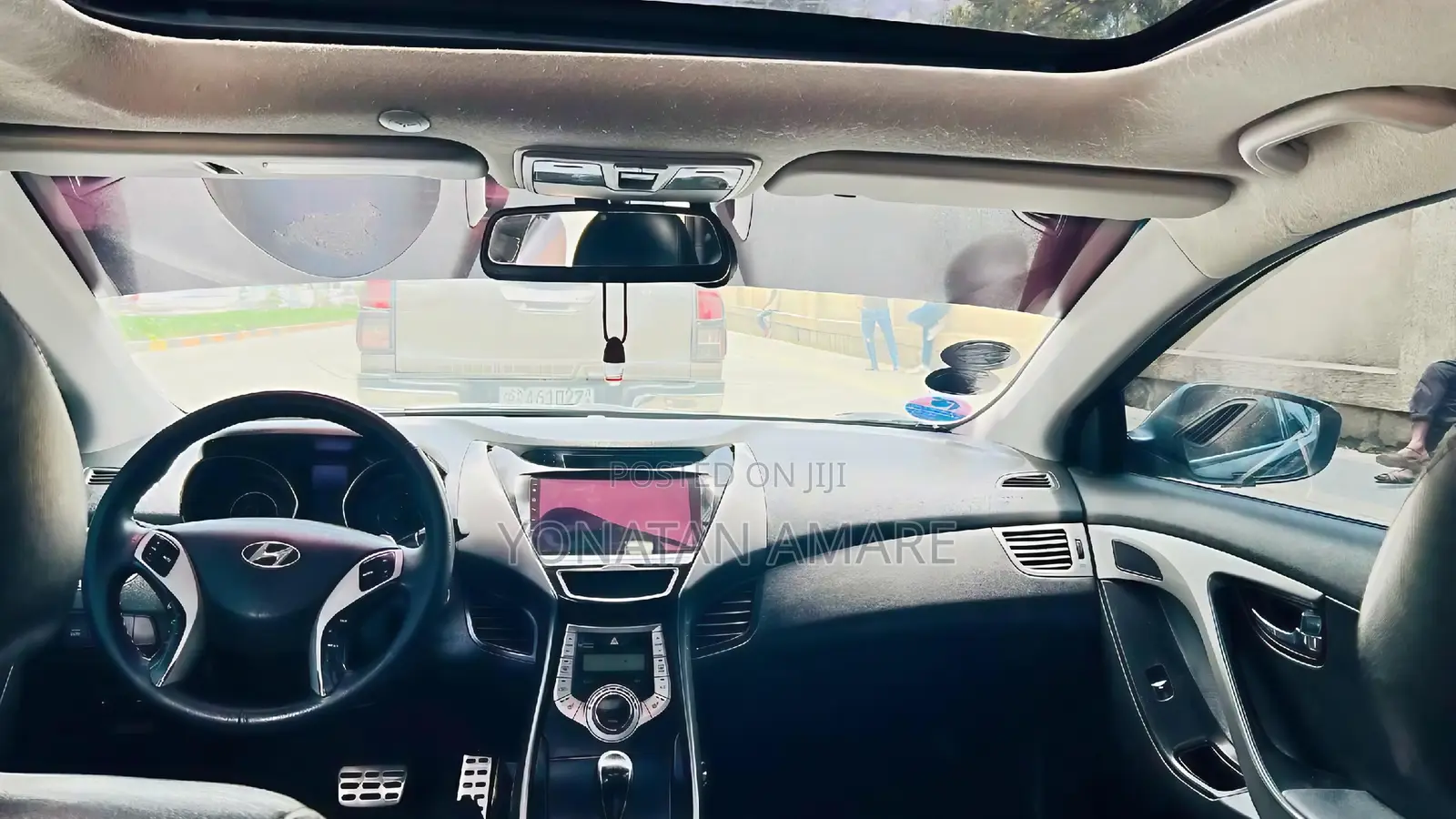 Hyundai Avante 2012 Silver