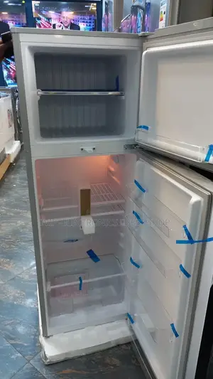 Akira Refrigerator 270