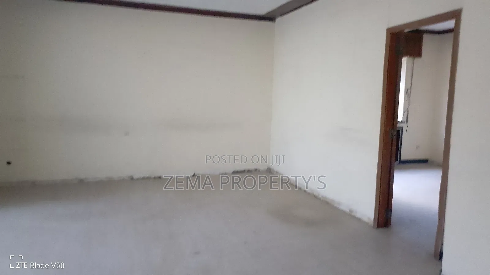 15bdrm Villa in 22 Around Axum Hotel, Bole for rent