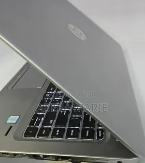 Photo - New Laptop HP EliteBook 840 G4 8GB Intel Core I7 SSD 256GB