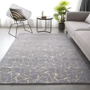 ለስላሳ እና ምቹ የፈር ምንጣፍ Fur Carpet