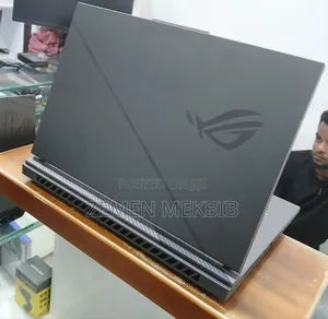 New Laptop Asus ROG Strix G15 32GB Intel Core I9 SSD 1T