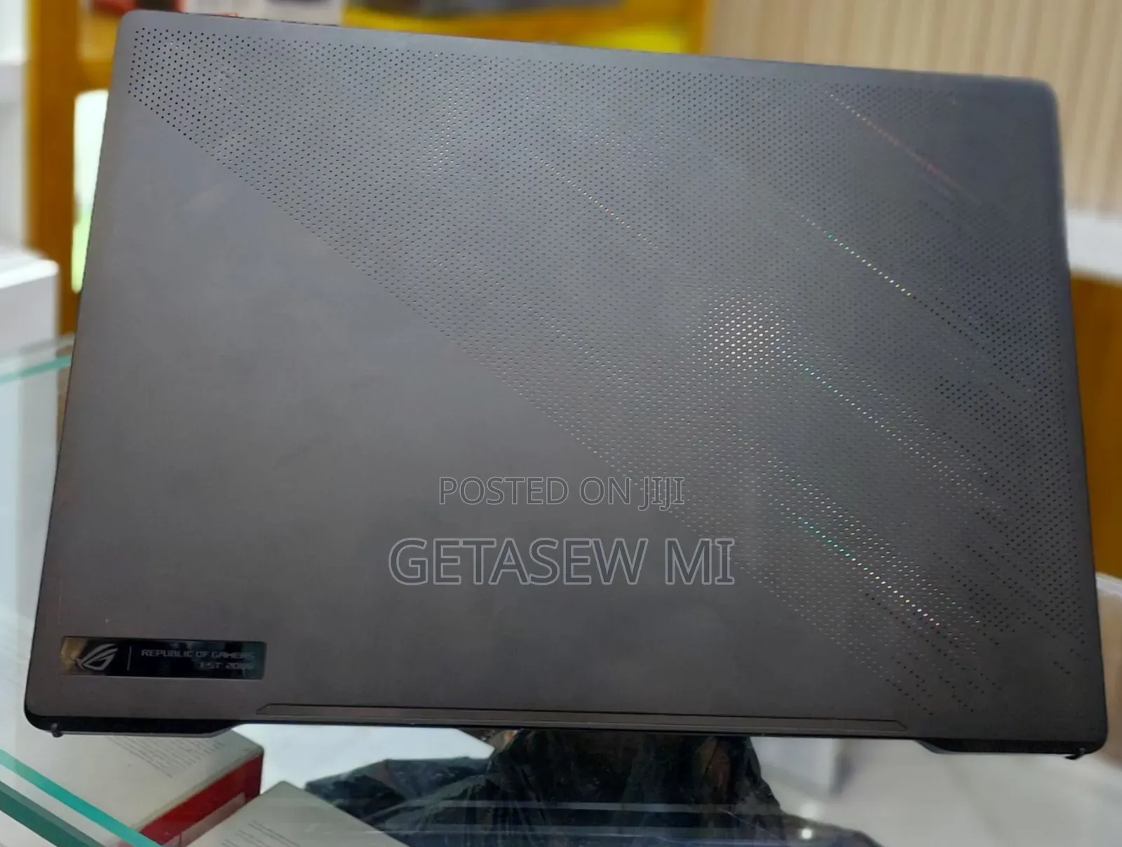 New Laptop Asus ROG Zephyrus G15 16GB AMD Ryzen 9 SSD 1T