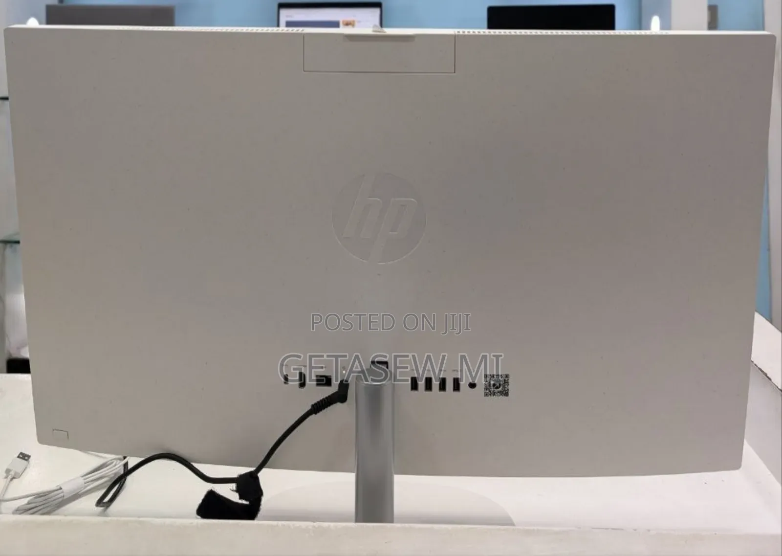 New HP ProOne 240 G10 All-in-One 8GB Intel Core I7 SSD 512GB