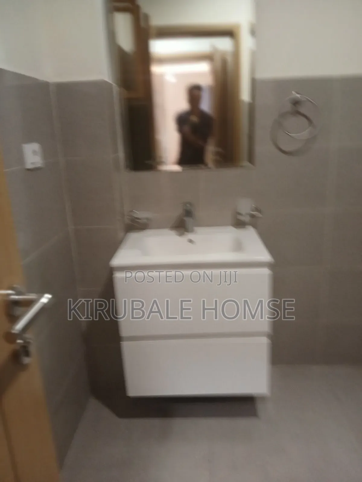 Furnished 2bdrm Apartment in Bole for rent