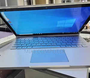 New Laptop Microsoft Surface Book 3 16GB Intel Core I7 SSD 512GB