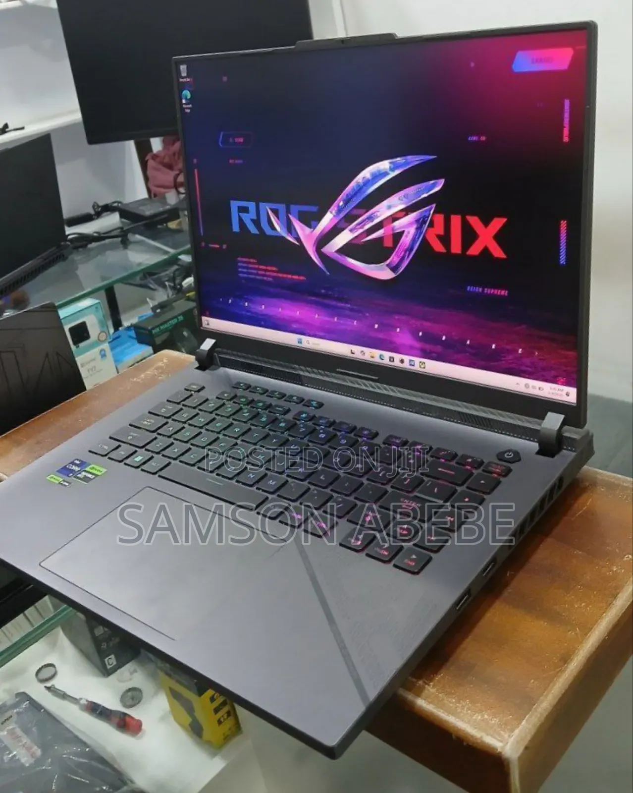New Laptop Asus ROG Strix G15 32GB Intel Core I9 SSD 1T