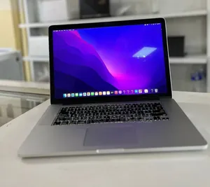 New Laptop Apple MacBook Pro 2015 16GB Intel Core I7 SSD 256GB