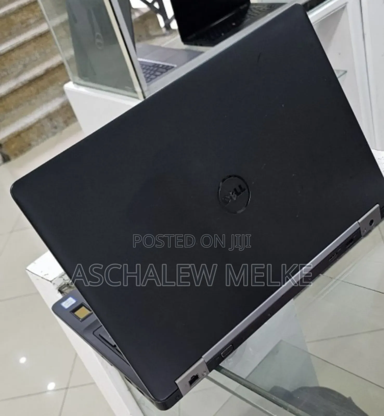 New Laptop Dell Precision 15 7520 16GB Intel Core I7 SSD 512GB