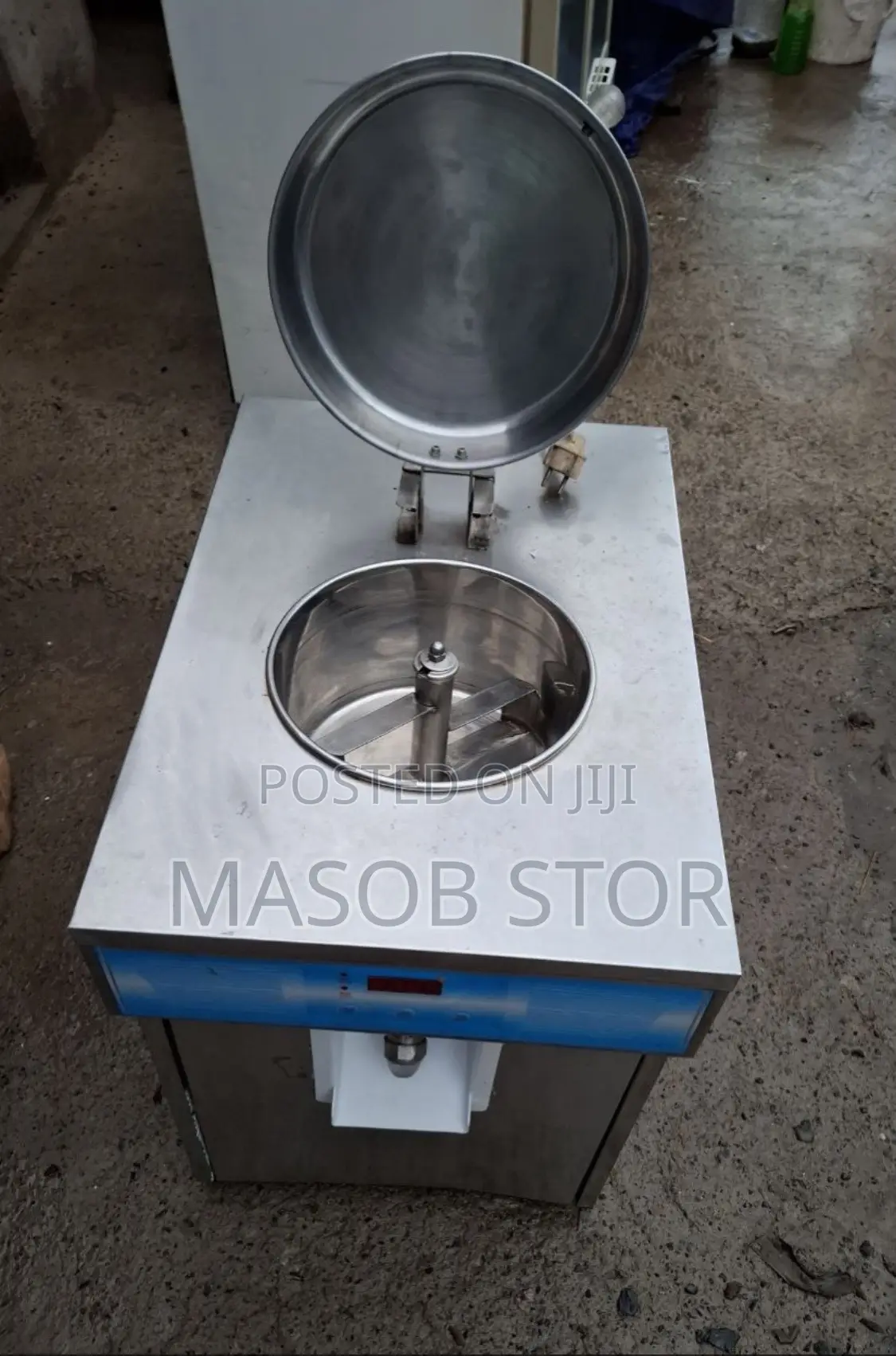 Hard Ice Cream Maker / የአይስ ክሬም መስሪያ