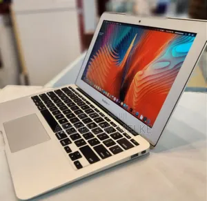 Photo - Laptop Apple MacBook Air 2011 4GB Intel Core I5 SSD 128GB
