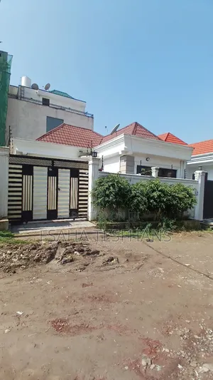 Photo - 5bdrm Villa in House, Yeka for rent