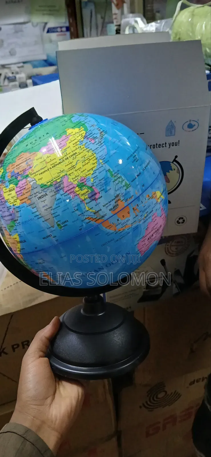 Globe 360° Degree Rotate With Free Delivery