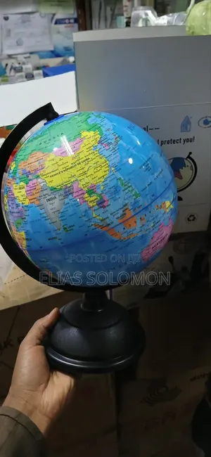 Globe 360° Degree Rotate With Free Delivery