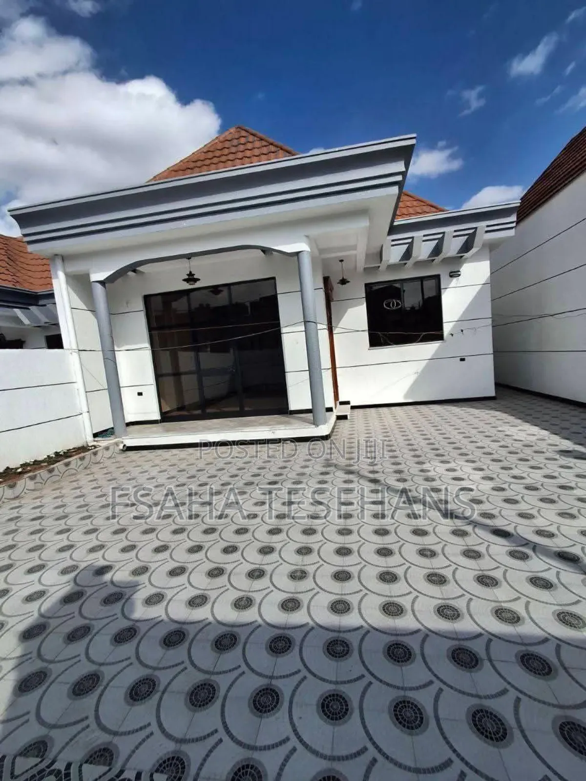 5bdrm House in Villa, Yeka for rent