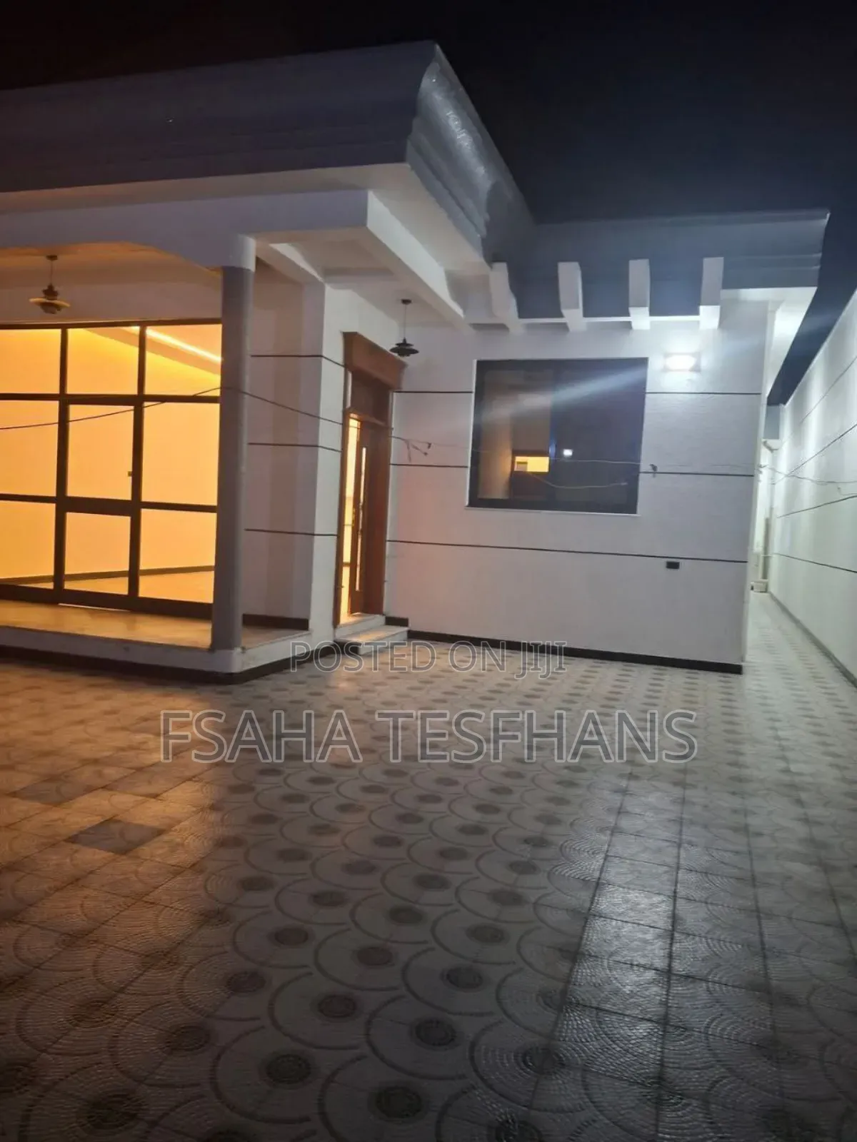 5bdrm House in Villa, Yeka for rent