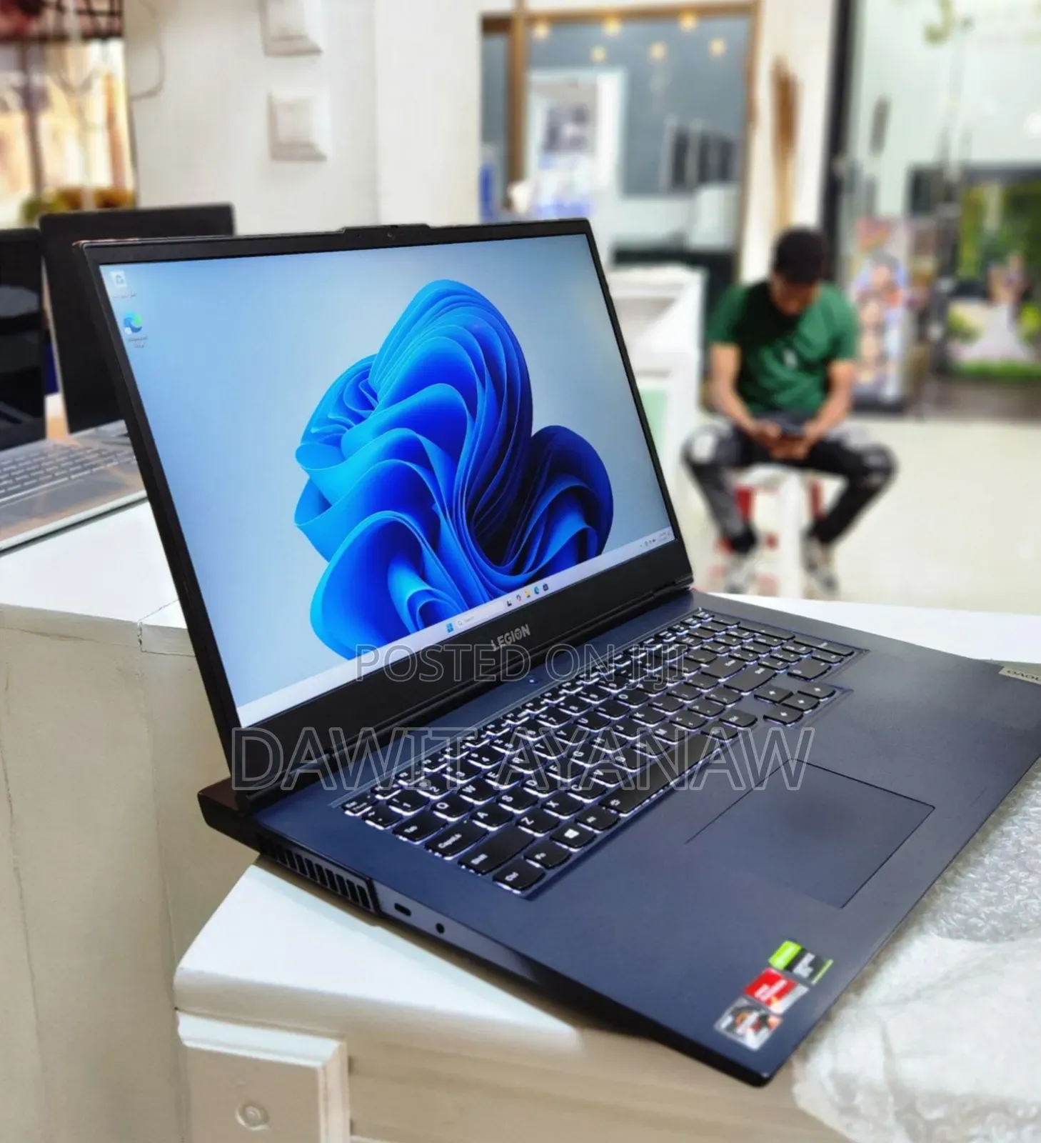 New Laptop Lenovo Legion 5 16GB AMD Ryzen 5 SSD 512GB