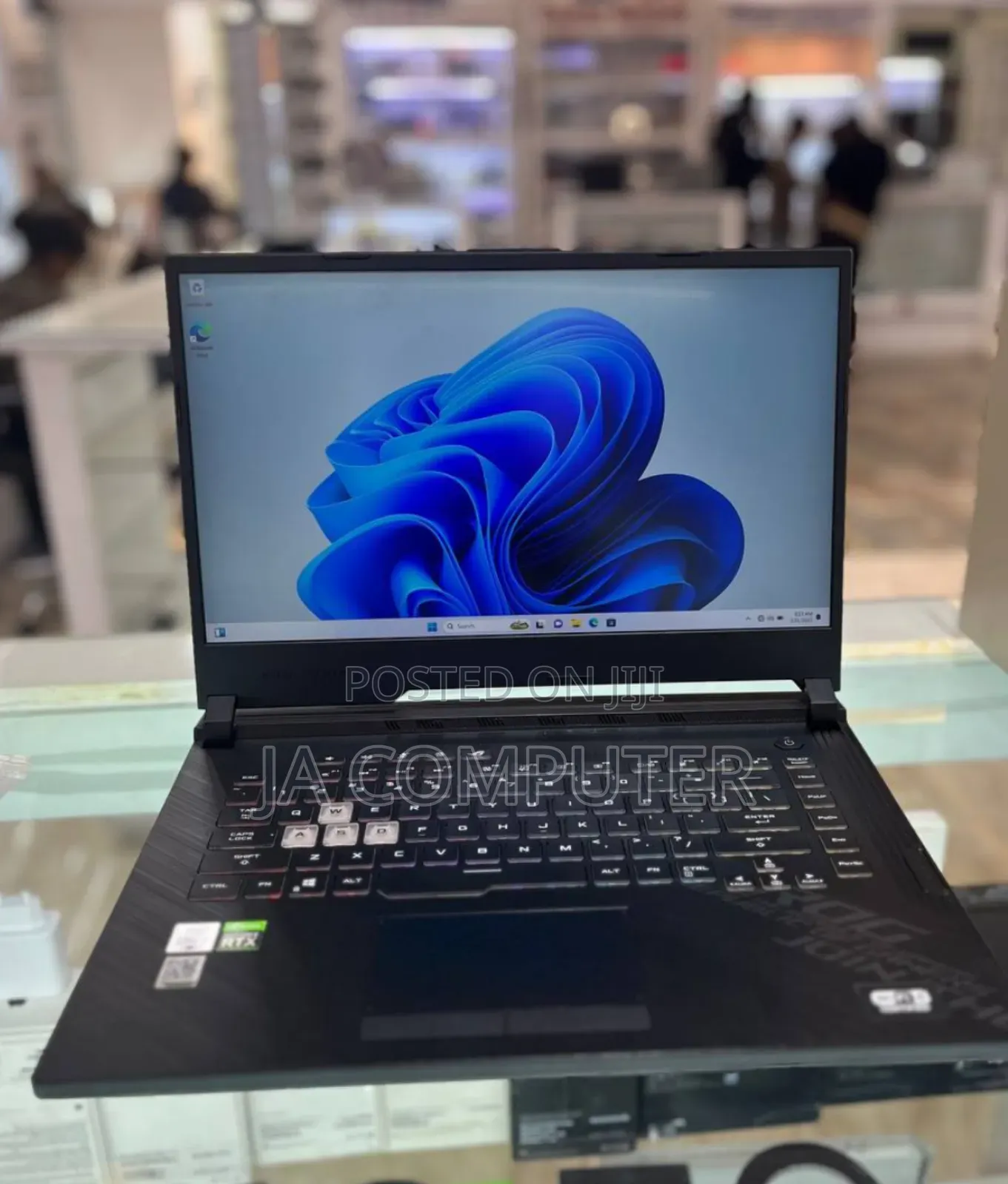 New Laptop Asus ROG Strix G15 16GB Intel Core I7 SSD 512GB