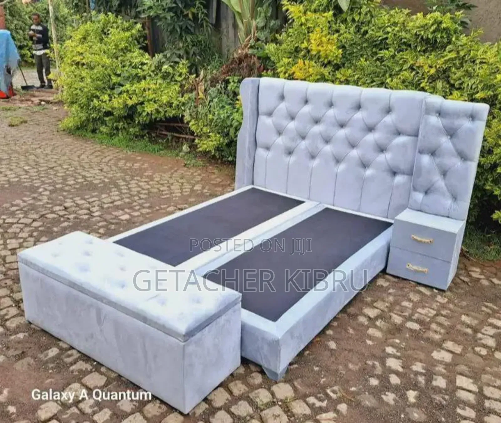 አልጋ የሚሸጥ አስቸኳይ