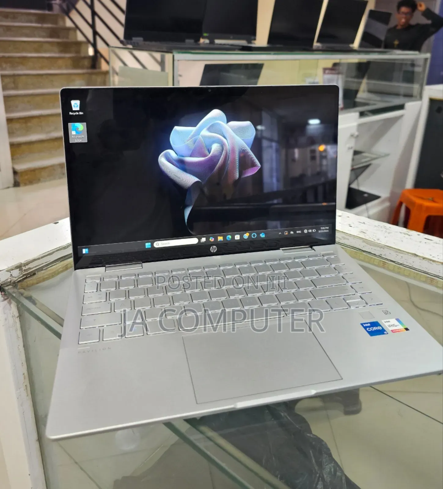 New Laptop HP Pavilion 15 8GB Intel Core I5 SSD 512GB