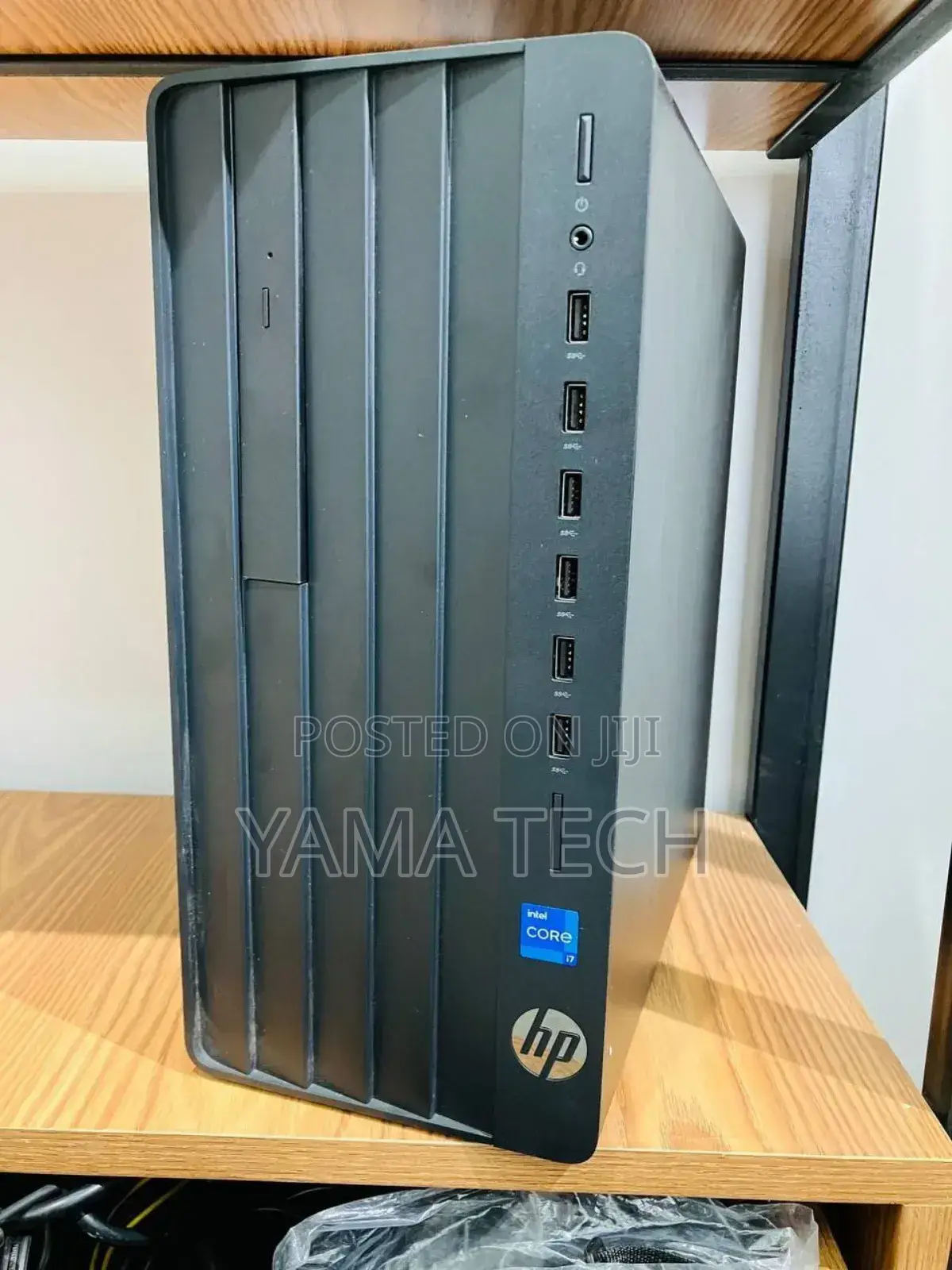 New Desktop Computer HP 290 G9 8GB Intel Core I7 SSD 512GB