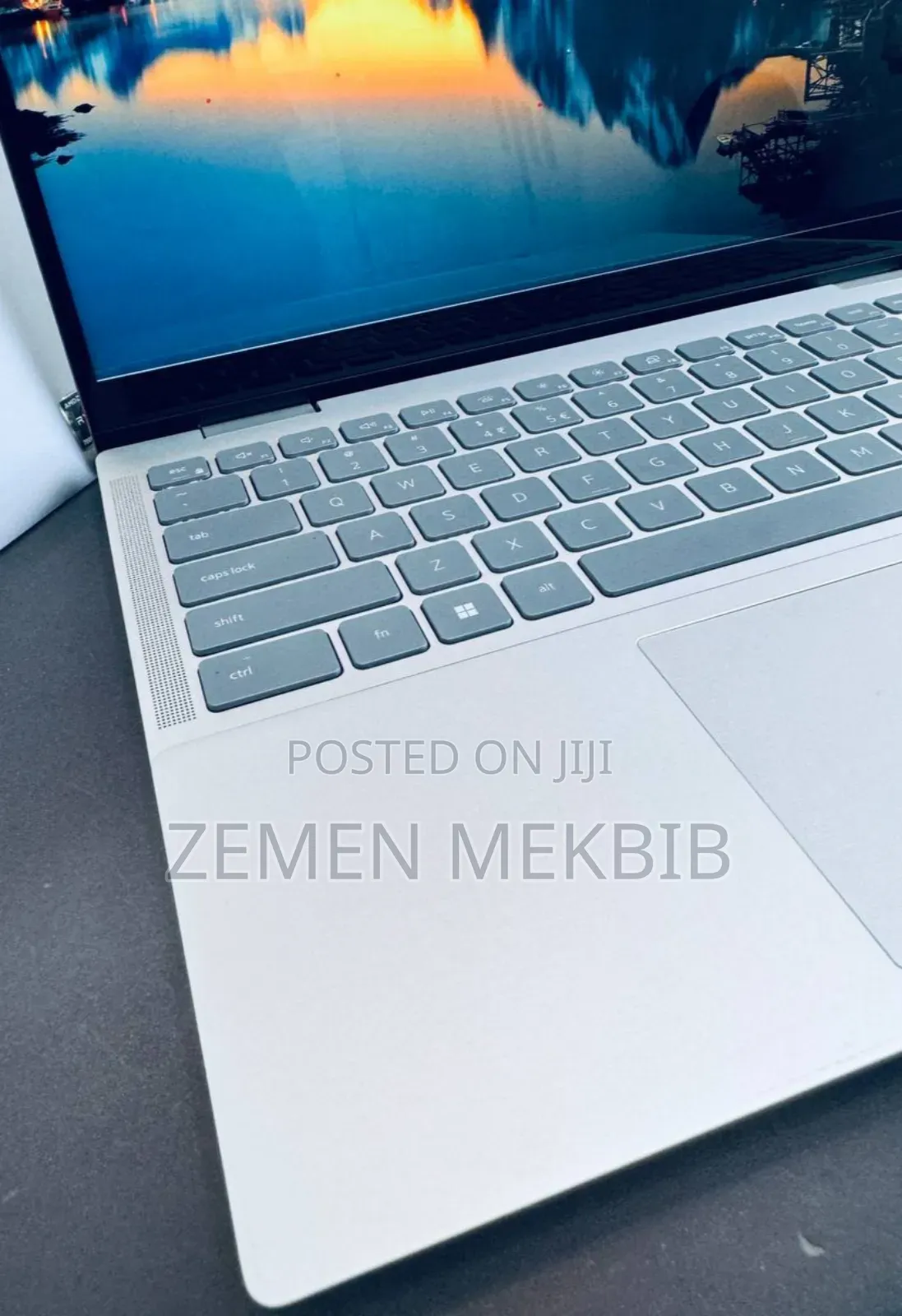 New Laptop Dell Inspiron 15 8GB AMD Ryzen 5 SSD 512GB