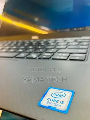 New Laptop Dell XPS 13 8GB Intel Core I5 SSD 256GB