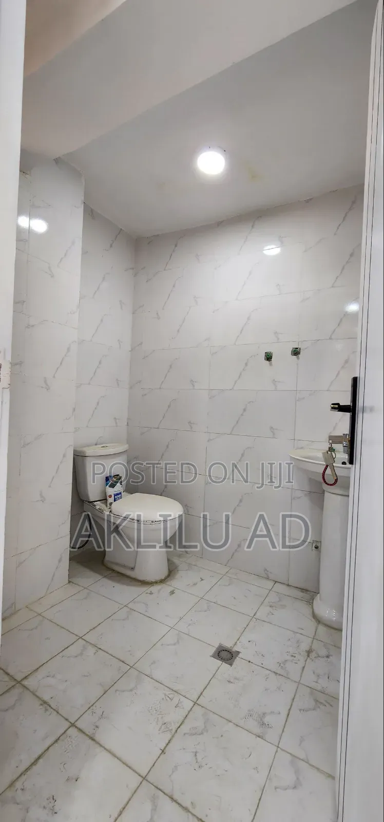 Furnished 3bdrm Condo in Bole Ayat for sale