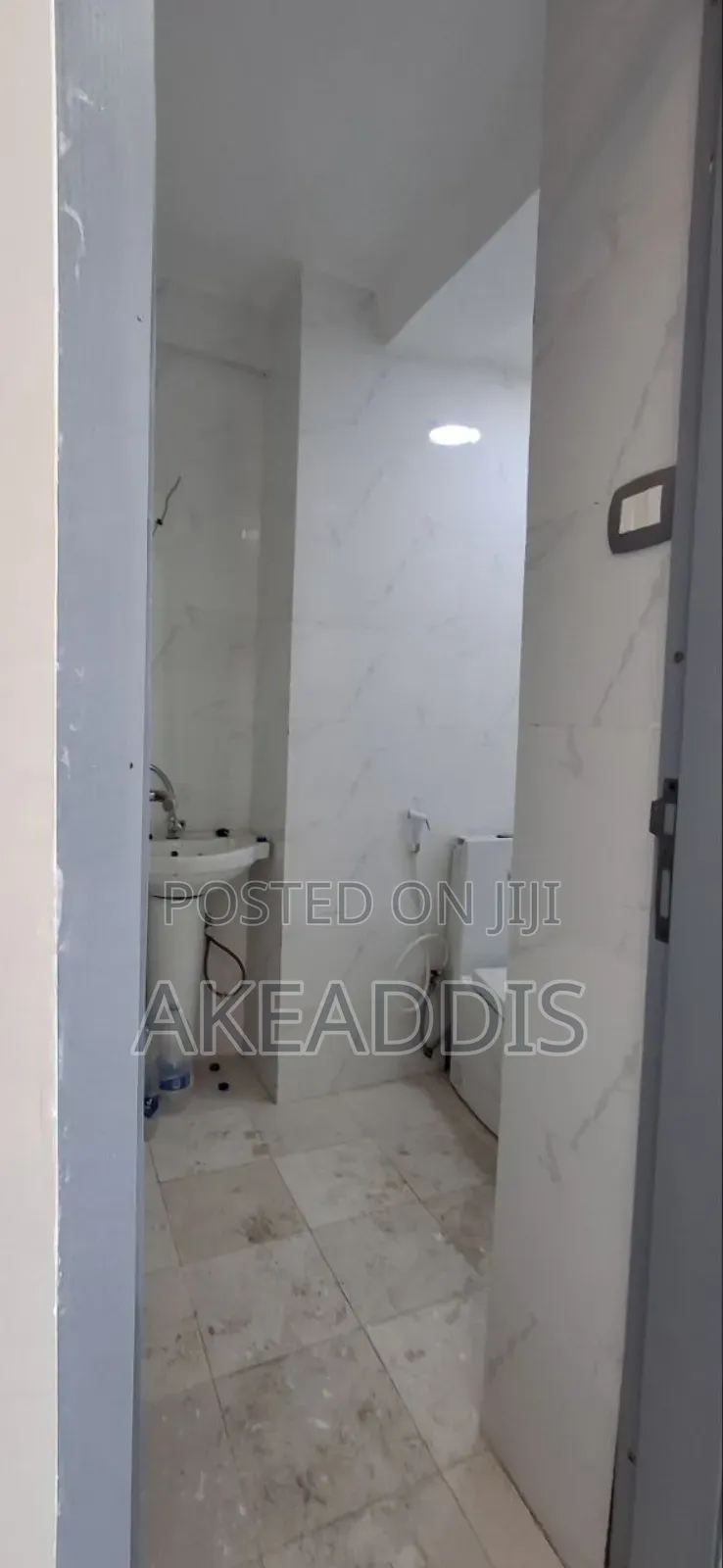 Furnished 1bdrm Condo in Bole Ayat for sale