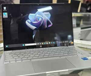 New Laptop HP Pavilion X360 14 8GB Intel Core I5 SSD 512GB