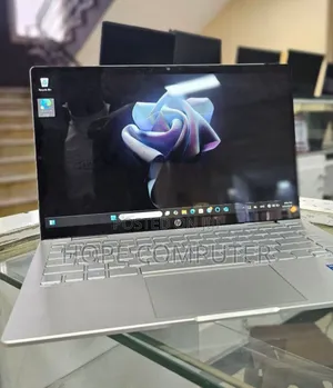 Photo - New Laptop HP Pavilion 15 8GB Intel Core I5 SSD 512GB