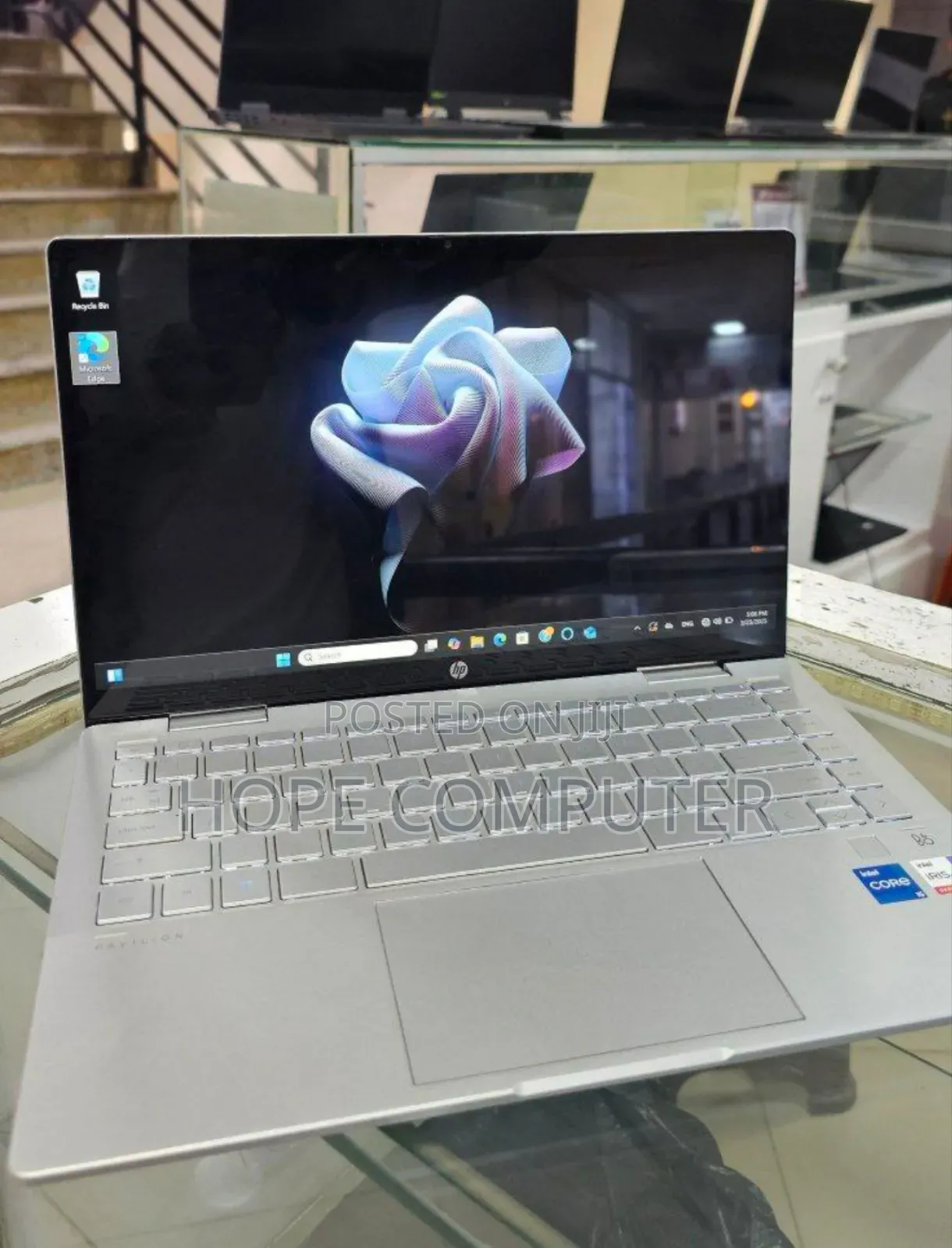 New Laptop HP Pavilion 15 8GB Intel Core I5 SSD 512GB