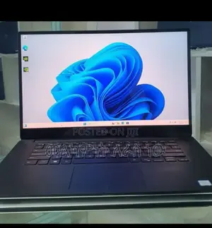 New Laptop Dell XPS 15 16GB Intel Core I7 SSD 512GB
