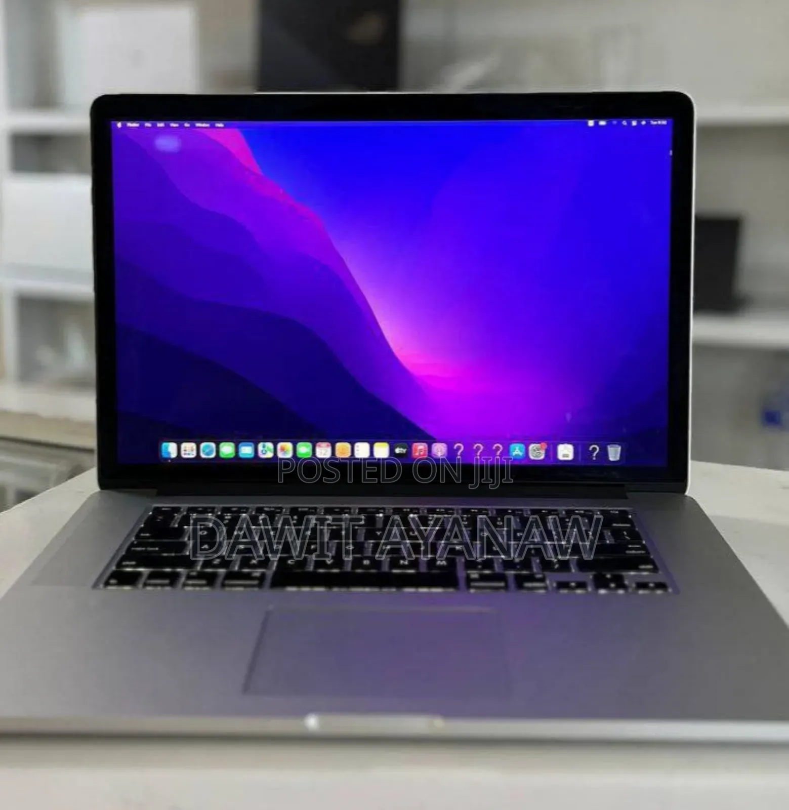 New Laptop Apple MacBook Pro 2015 16GB Intel Core I7 SSD 256GB