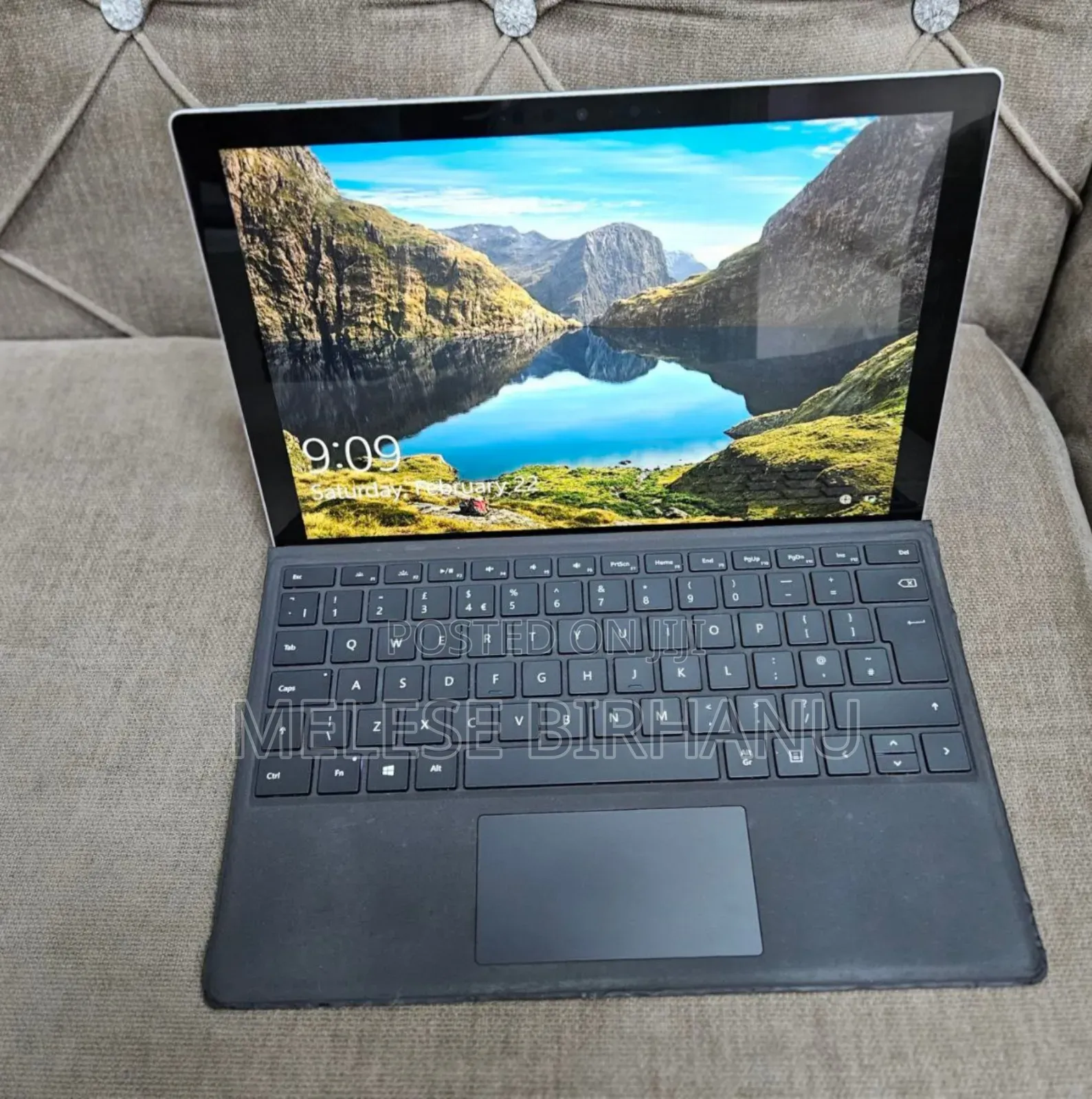 New Laptop Microsoft Surface Pro 7 16GB Intel Core I7 SSD 256GB