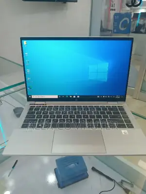 New Laptop HP EliteBook X360 1040 G7 16GB Intel Core I5 SSD 512GB