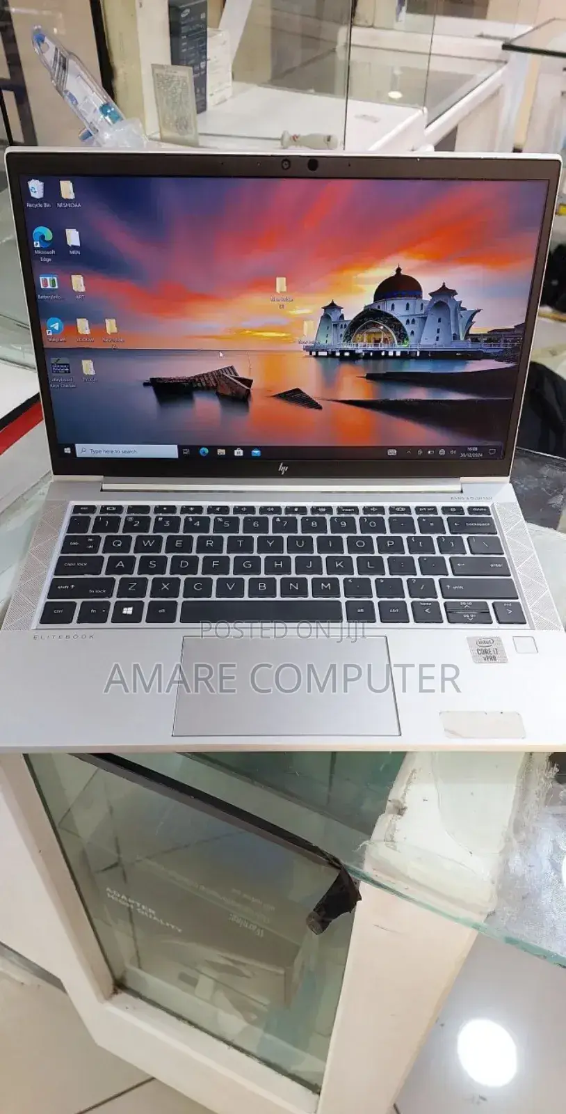 New Laptop HP EliteBook 830 16GB Intel Core I7 SSD 512GB