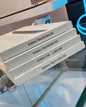 Photo - New Samsung Galaxy Tab S8 Ultra 128 GB Silver